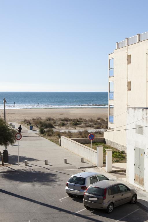 Beach Castelldefels Exterior photo